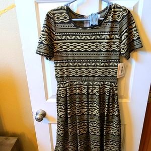 Lularoe Amelia Dress Size Large NWT
